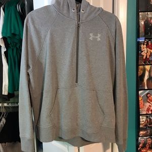 Under Armour Sweaters - Sweatshirt Under Armour Sweaters - Sweatshirt
